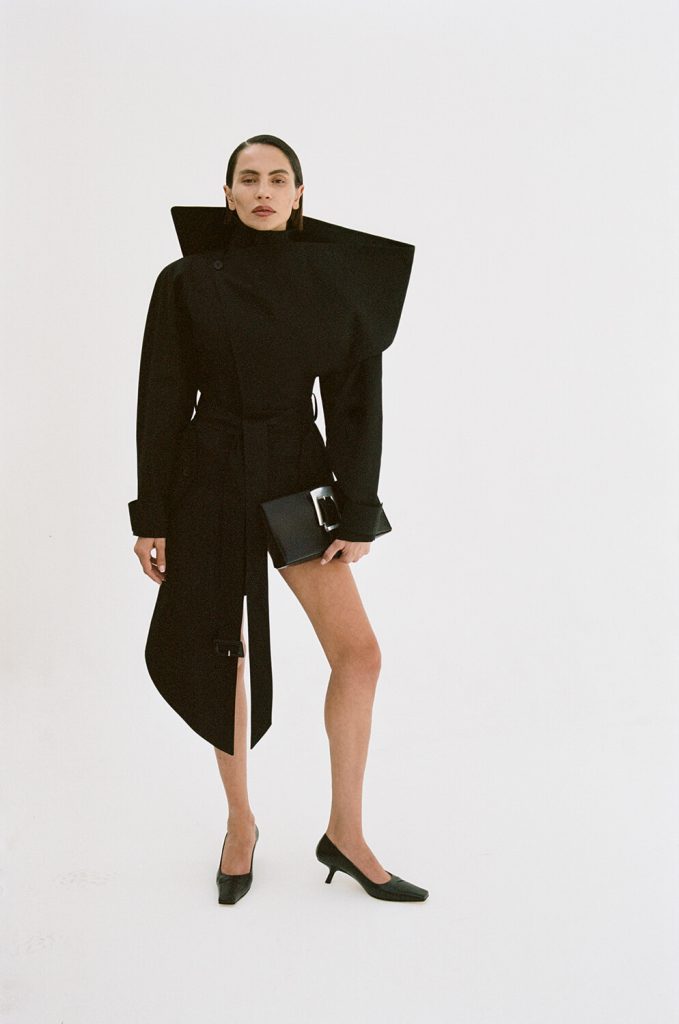 situationist-high-fashion-lookbook-total-black-assymetrical-coat-womens