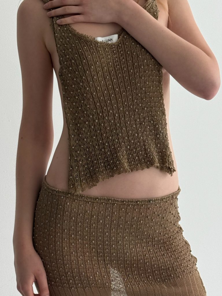 dark-deige-tanktop-combo-crystall-beige-textile-skirt--illuah-comfy-seethrough